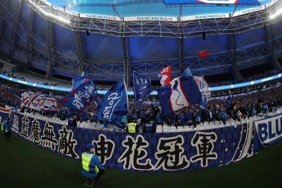 据外媒报道，吉安卡罗;埃斯波西托（《绝命毒师》）和杰米;福克斯（《超凡蜘蛛侠2》《被解救的姜戈》）都在电影的反派角色备选名单中，最有可能出演的是谜语人